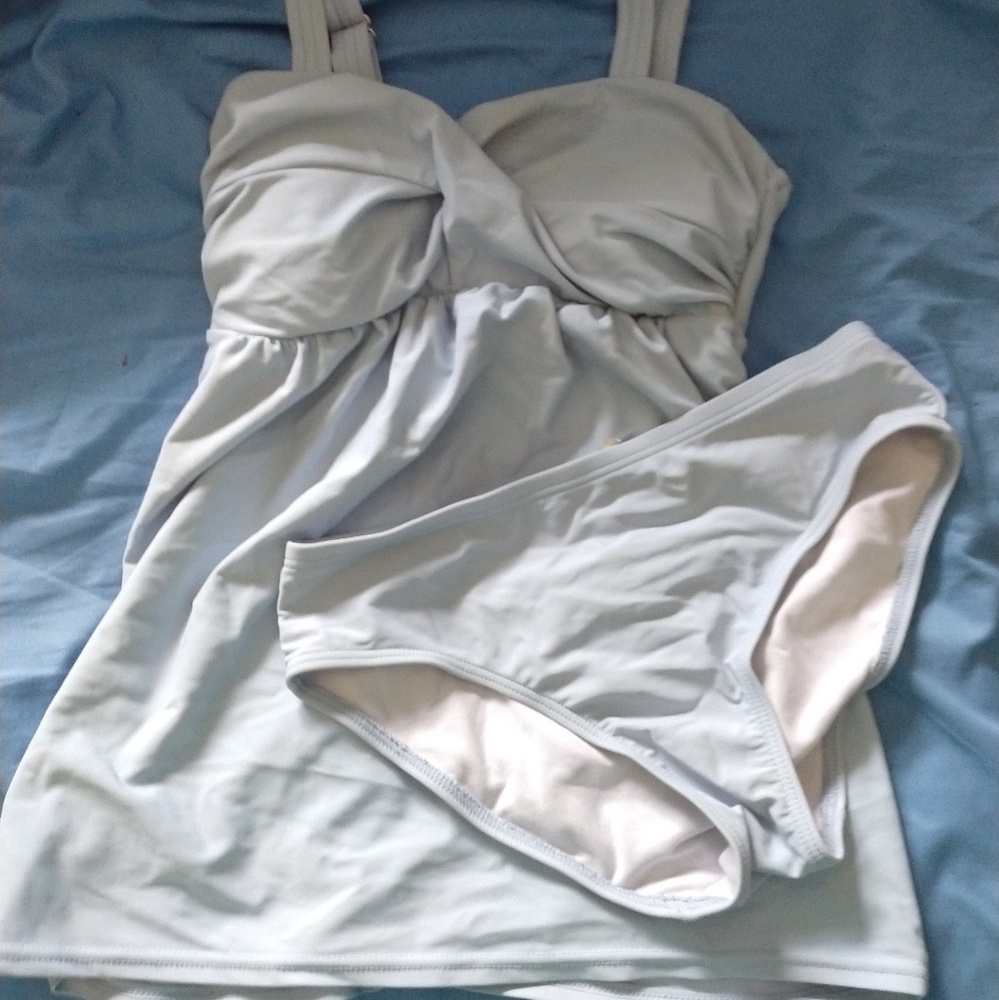 Boutique women's small tankini